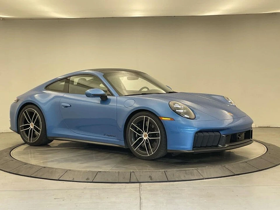 2026 Porsche 992 Carrera GTS - Image 9 of 31