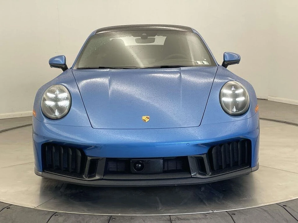 2026 Porsche 992 Carrera GTS - Image 10 of 31