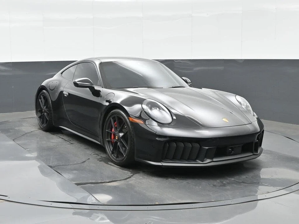 2026 Porsche 992 Carrera GTS - Image 11 of 31