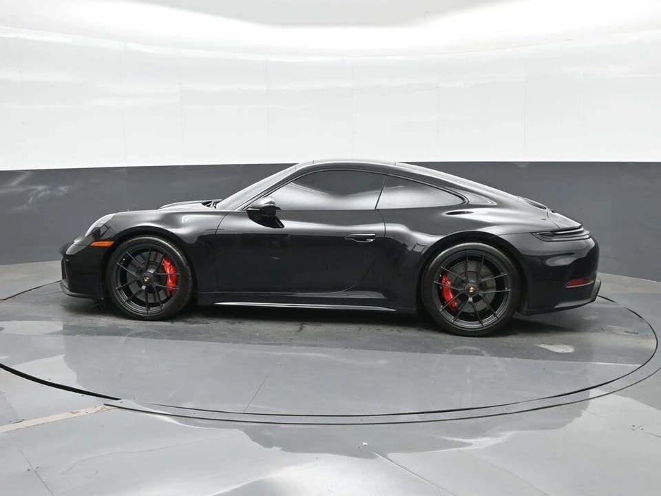 2026 Porsche 992 Carrera GTS - Image 2 of 31