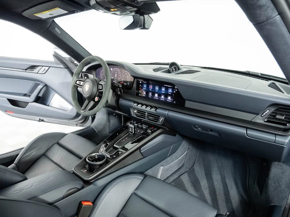 2026 Porsche 992 Carrera GTS - Image 20 of 31