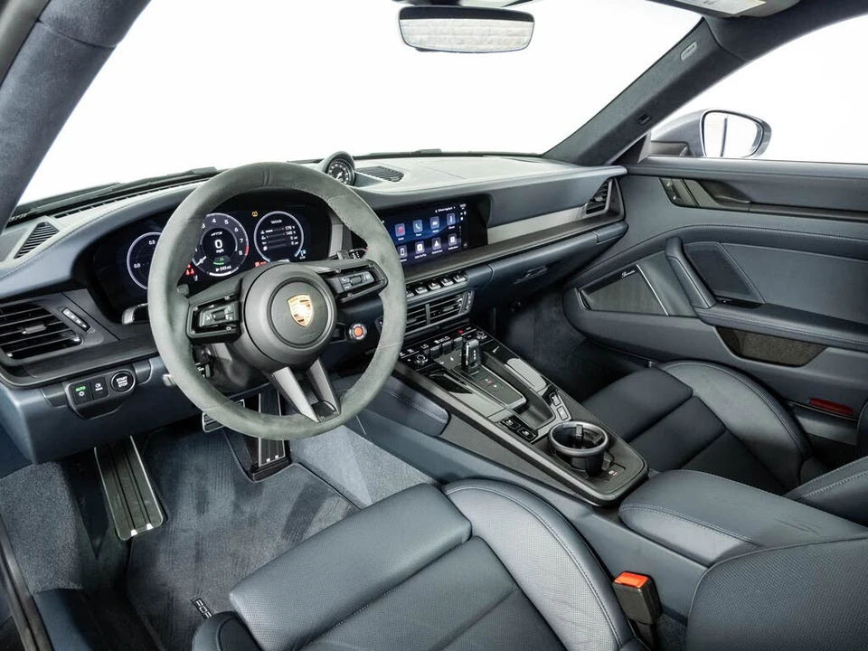2026 Porsche 992 Carrera GTS - Image 4 of 31