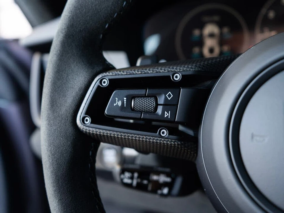 2026 Porsche 992 Carrera GTS - Image 18 of 31