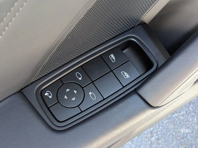 2026 Porsche 992 Carrera GTS - Image 25 of 31