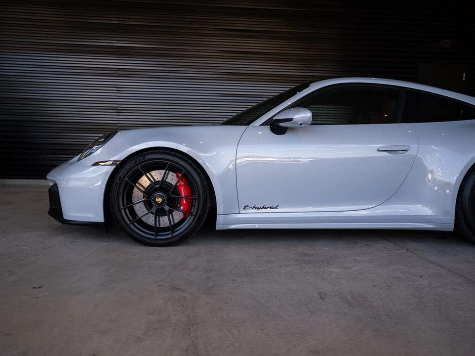 2026 Porsche 992 Carrera GTS - Image 11 of 29