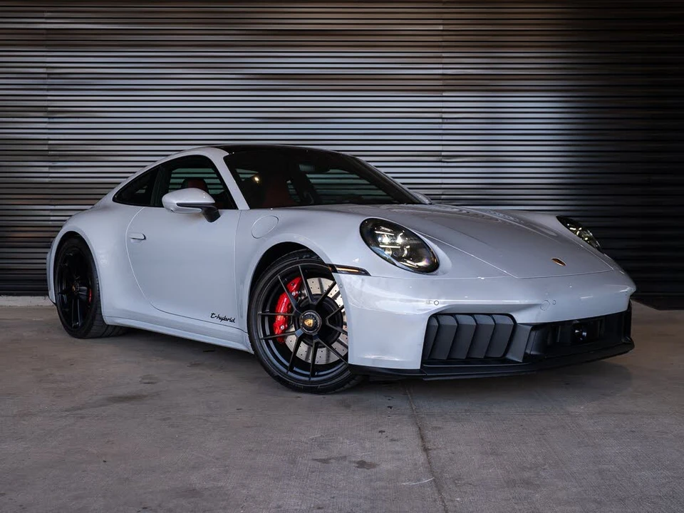 2026 Porsche 992 Carrera GTS - Image 9 of 29