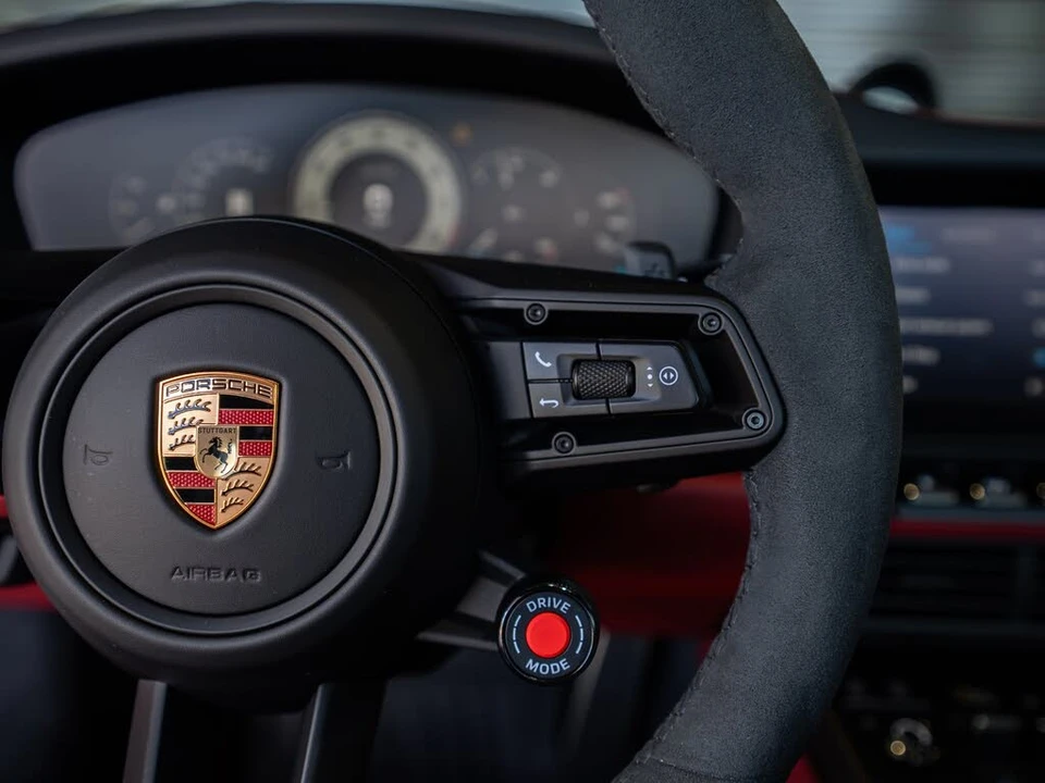 2026 Porsche 992 Carrera GTS - Image 16 of 29