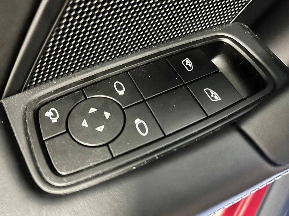 2026 Porsche 992 Carrera GTS - Image 6 of 31