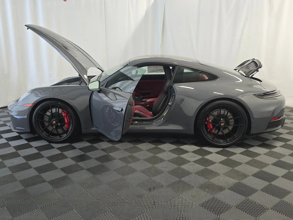 2026 Porsche 992 Carrera GTS - Image 12 of 31