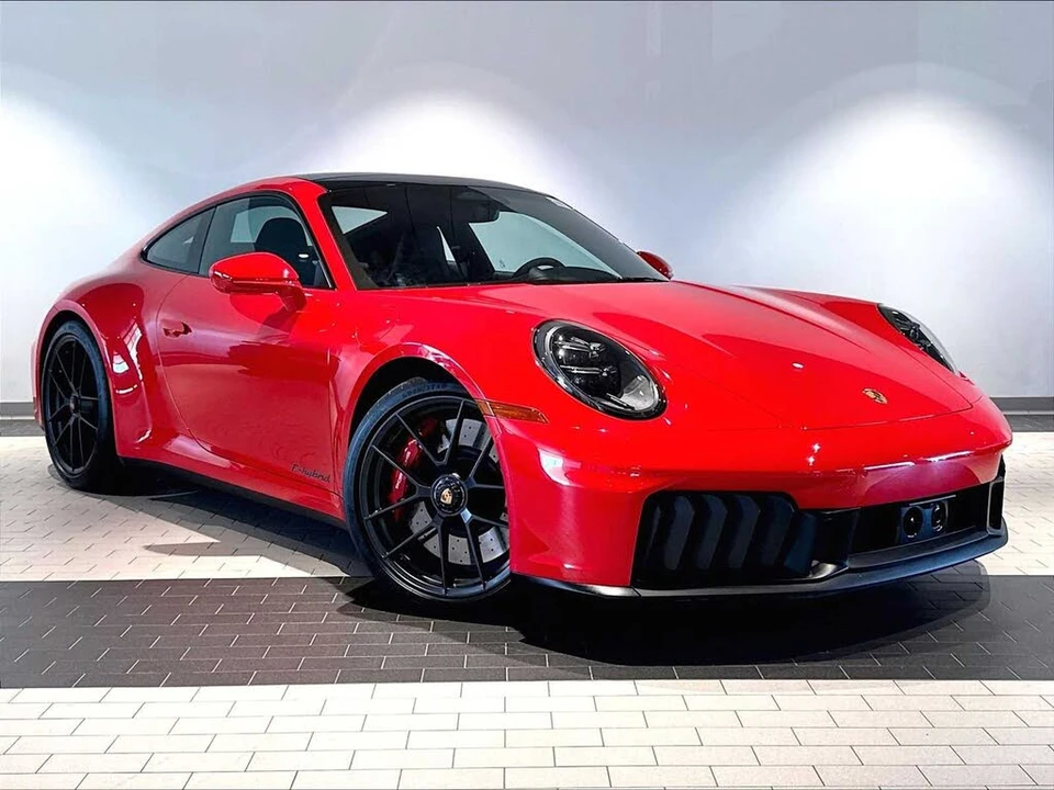 2026 Porsche 992 Carrera GTS - Image 9 of 31