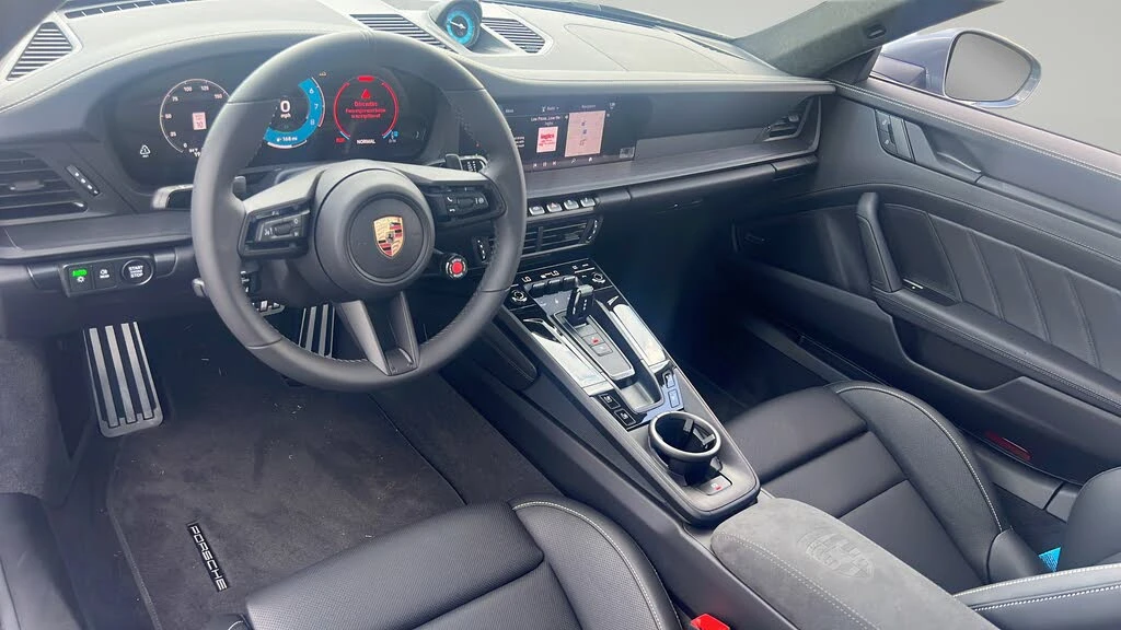 2026 Porsche 992 Carrera GTS - Image 17 of 31