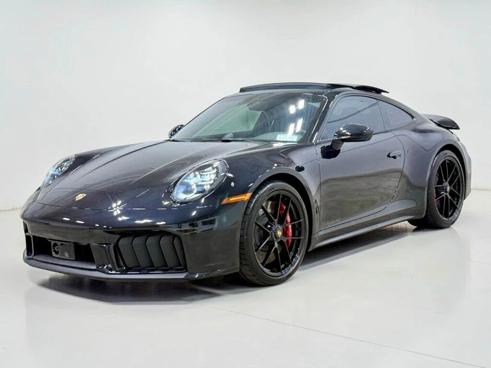 2026 Porsche 992 Carrera GTS - Image 10 of 31