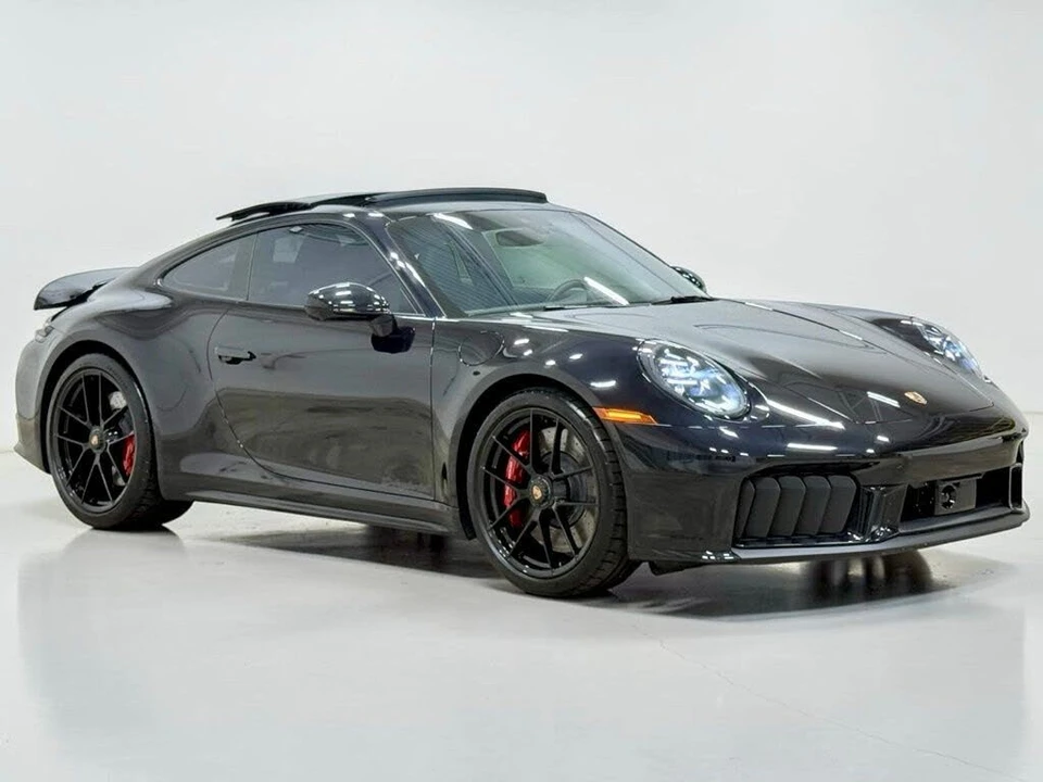 2026 Porsche 992 Carrera GTS - Image 15 of 31