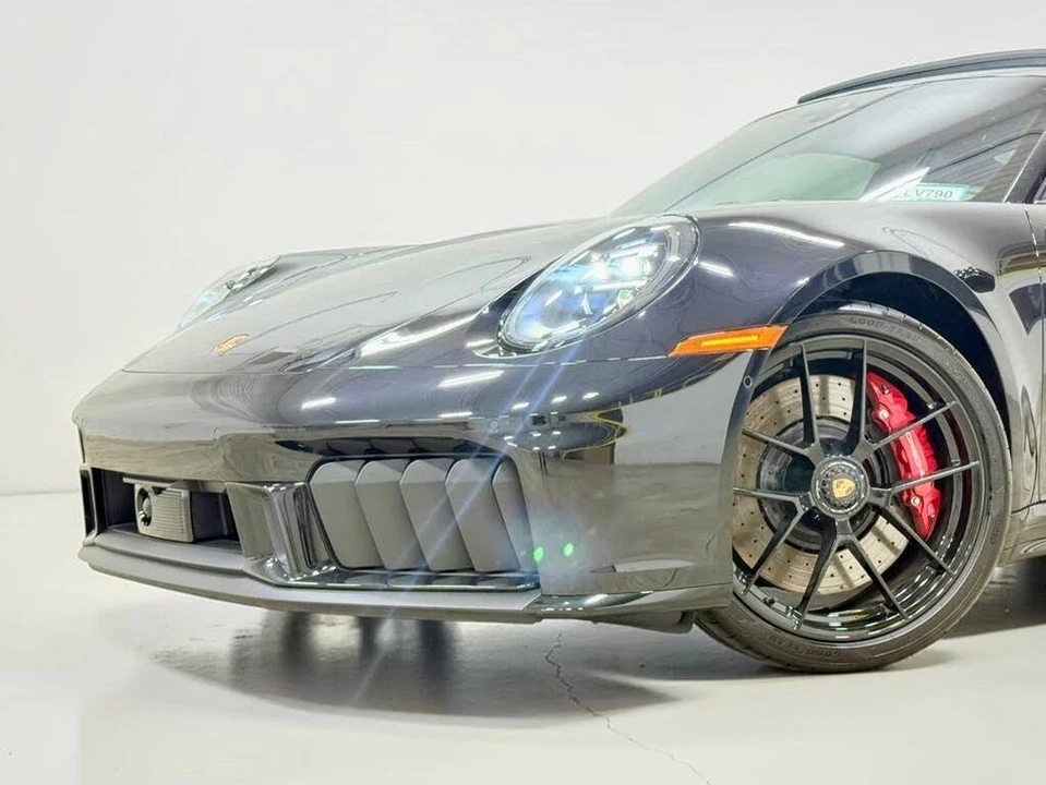 2026 Porsche 992 Carrera GTS - Image 4 of 31