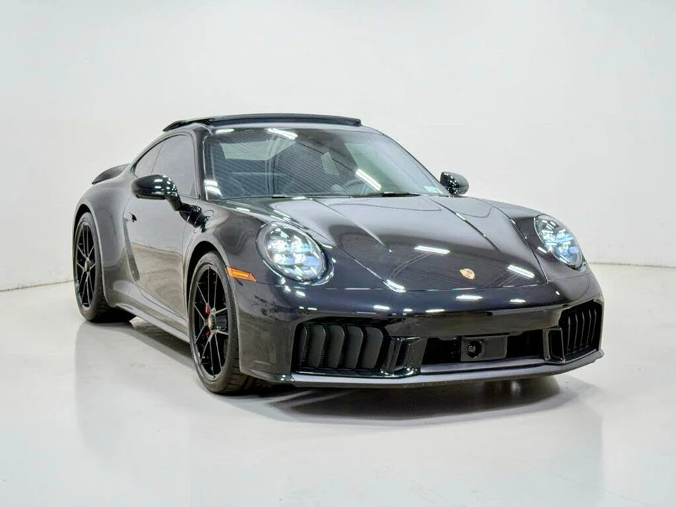 2026 Porsche 992 Carrera GTS - Image 13 of 31