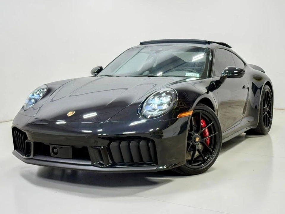 2026 Porsche 992 Carrera GTS - Image 3 of 31