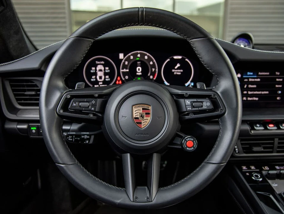2026 Porsche 992 Carrera GTS - Image 26 of 31