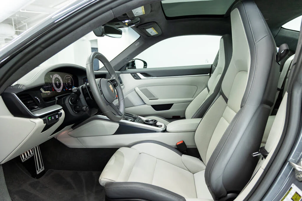 2026 Porsche 992 Carrera GTS - Image 25 of 31