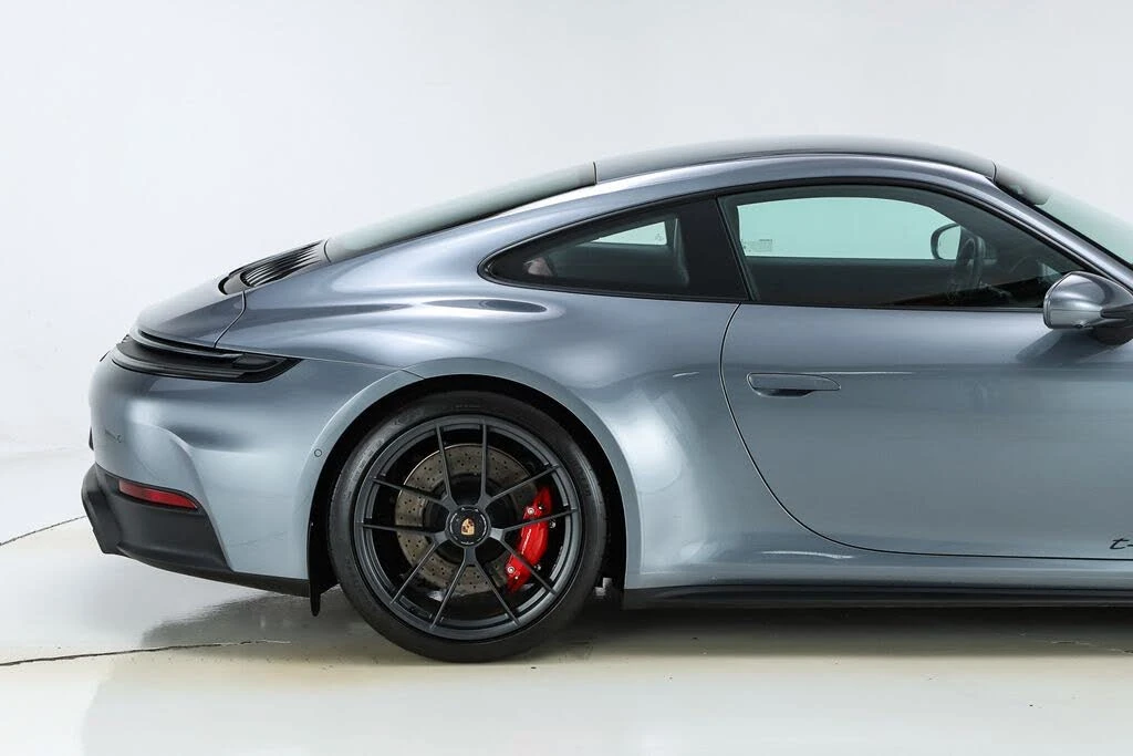 2026 Porsche 992 Carrera GTS - Image 25 of 31
