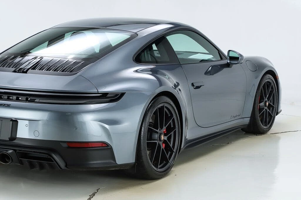 2026 Porsche 992 Carrera GTS - Image 20 of 31