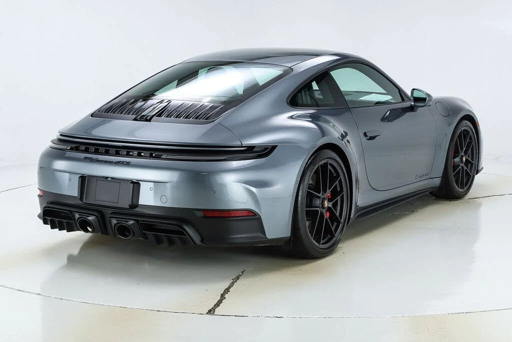 2026 Porsche 992 Carrera GTS - Image 18 of 31