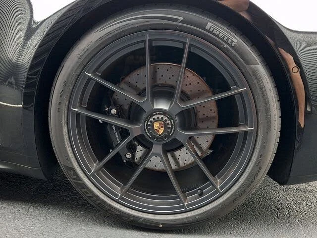 2026 Porsche 992 Carrera GTS - Image 14 of 31