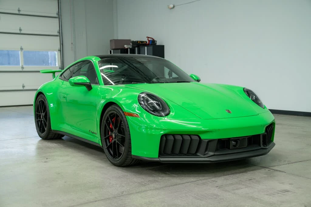 2026 Porsche 992 Carrera GTS - Image 3 of 31