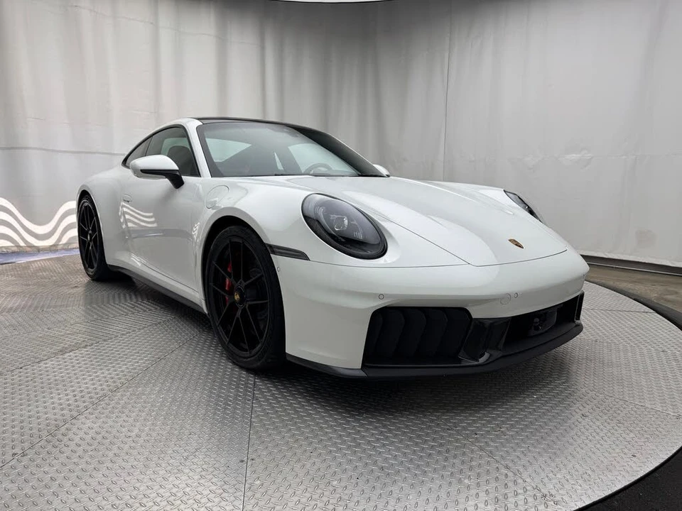 2026 Porsche 992 Carrera GTS - Image 19 of 31