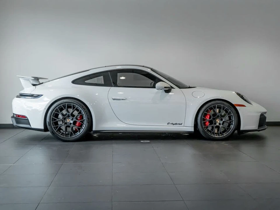 2026 Porsche 992 Carrera GTS - Image 8 of 31