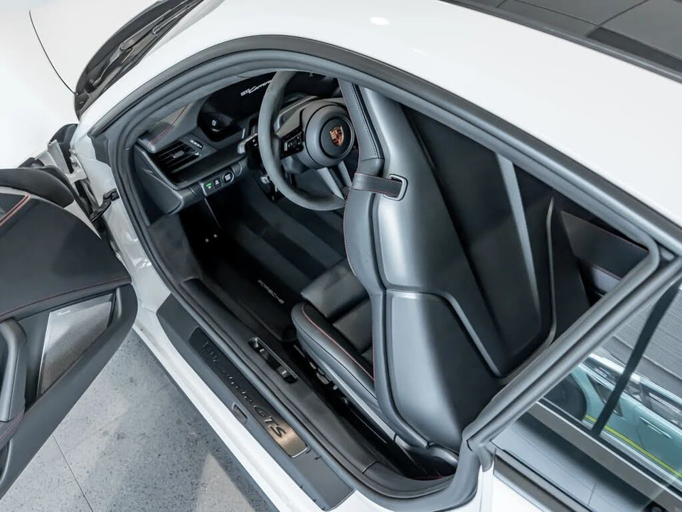 2026 Porsche 992 Carrera GTS - Image 15 of 31