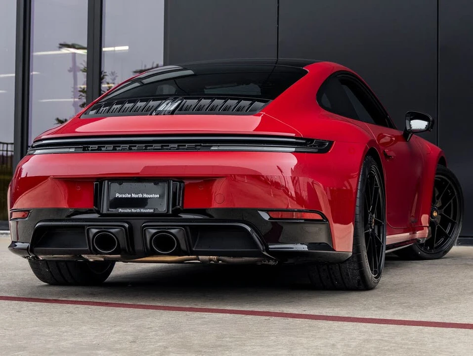 2026 Porsche 992 Carrera GTS - Image 11 of 31