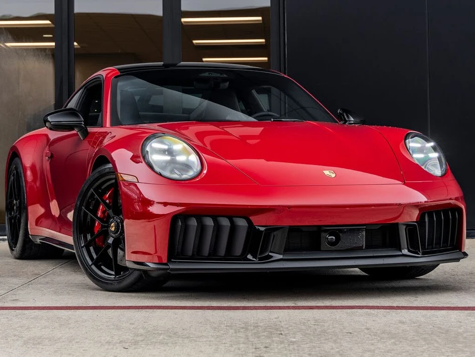 2026 Porsche 992 Carrera GTS - Image 6 of 31