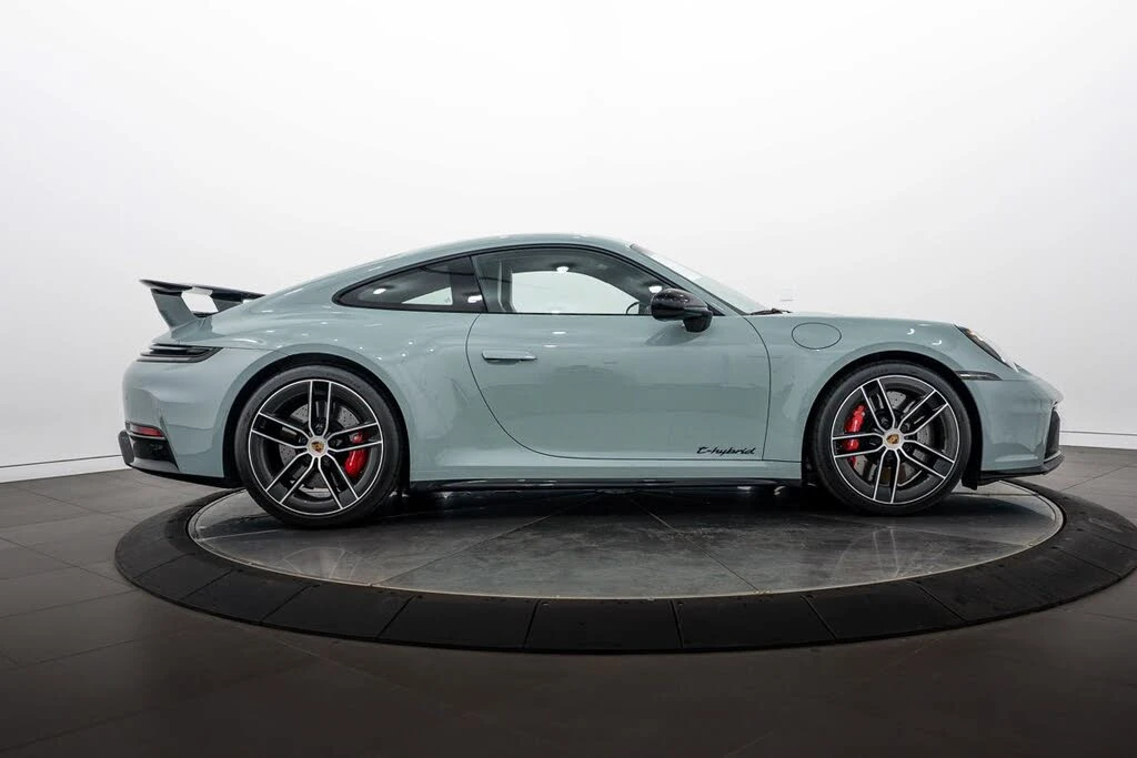 2026 Porsche 992 Carrera GTS - Image 8 of 31