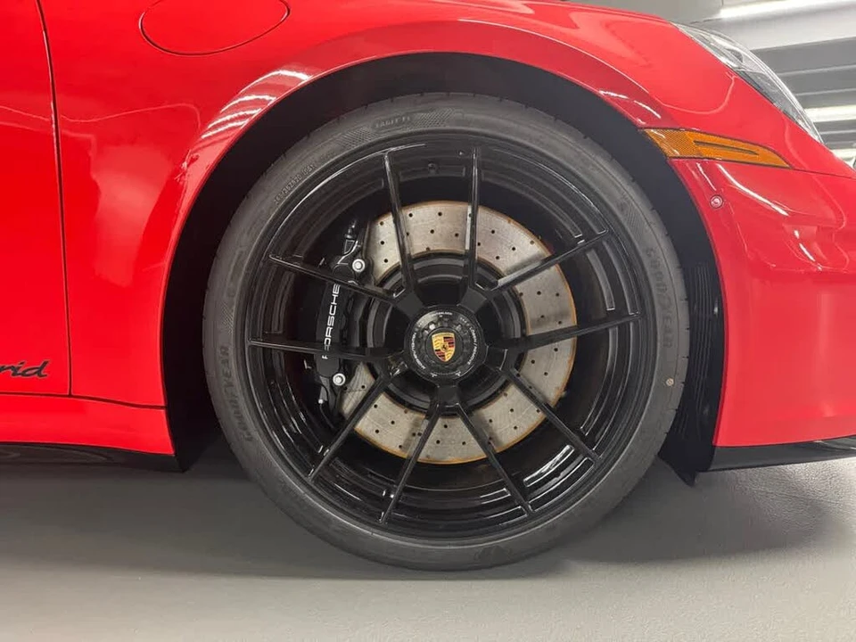 2026 Porsche 992 Carrera GTS - Image 8 of 31