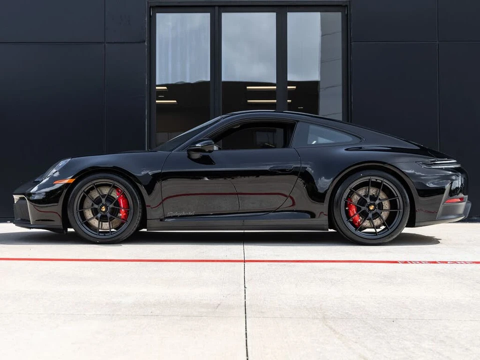 2026 Porsche 992 Carrera GTS - Image 2 of 31
