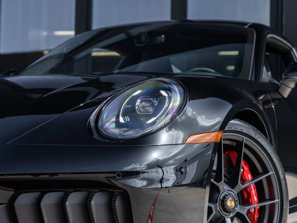 2026 Porsche 992 Carrera GTS - Image 20 of 31