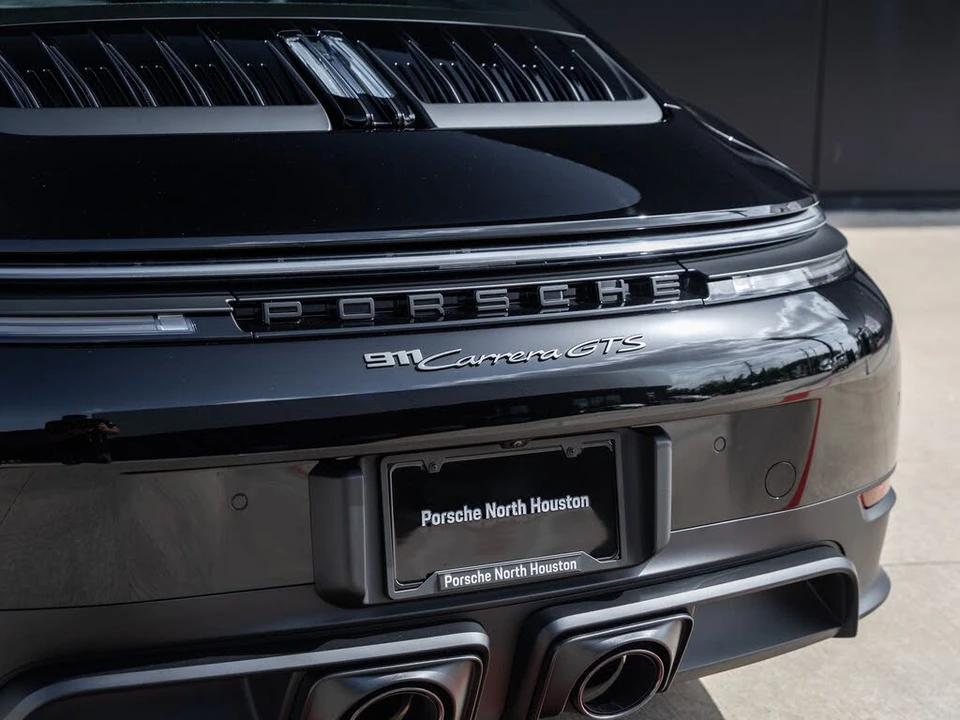2026 Porsche 992 Carrera GTS - Image 17 of 31
