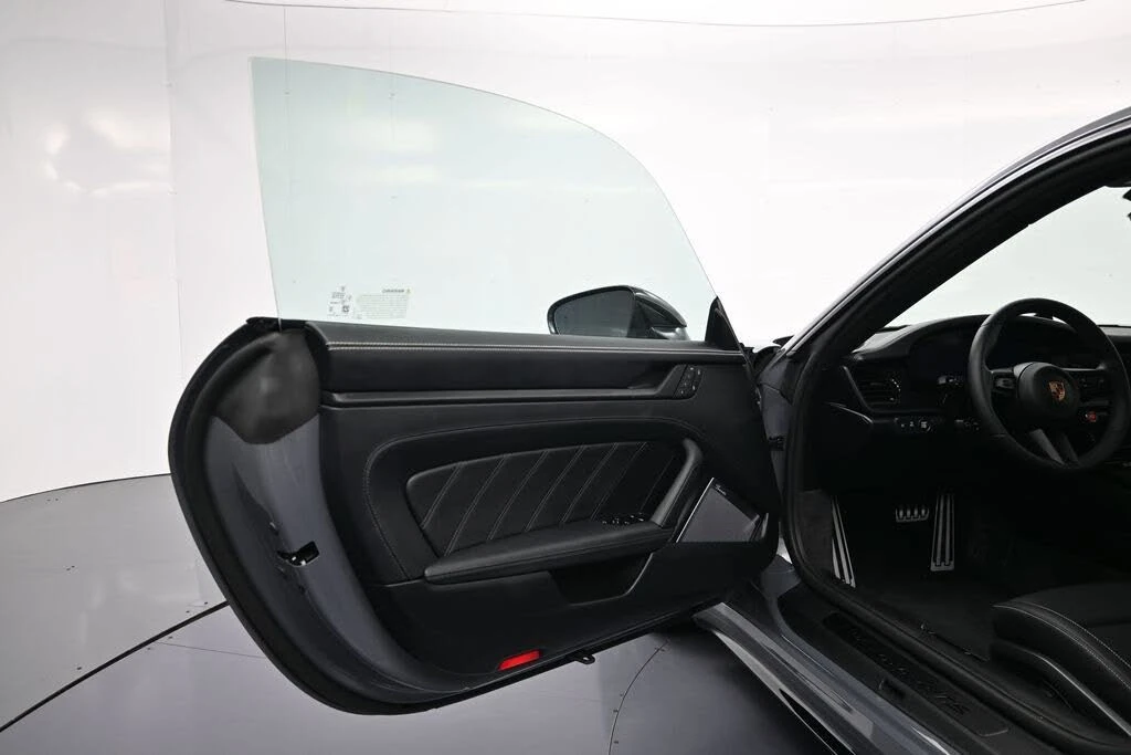 2026 Porsche 992 Carrera GTS - Image 14 of 31