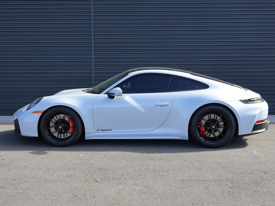 2026 Porsche 992 Carrera GTS - Image 2 of 31