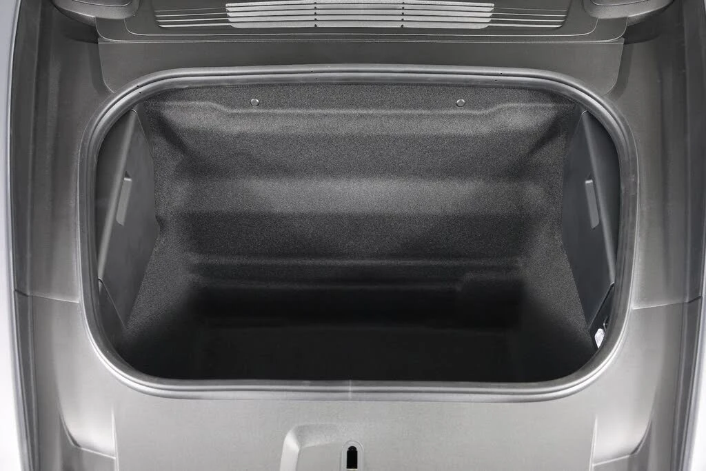 2026 Porsche 992 Carrera GTS - Image 19 of 25