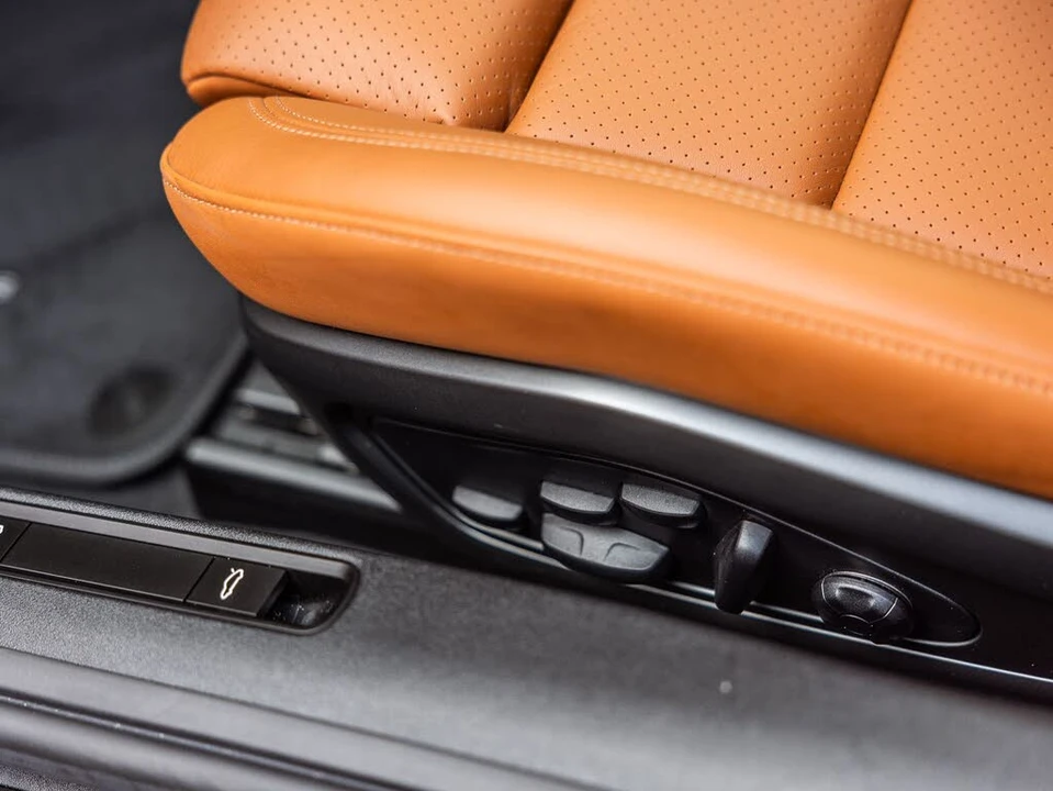 2026 Porsche 992 Carrera GTS - Image 19 of 26