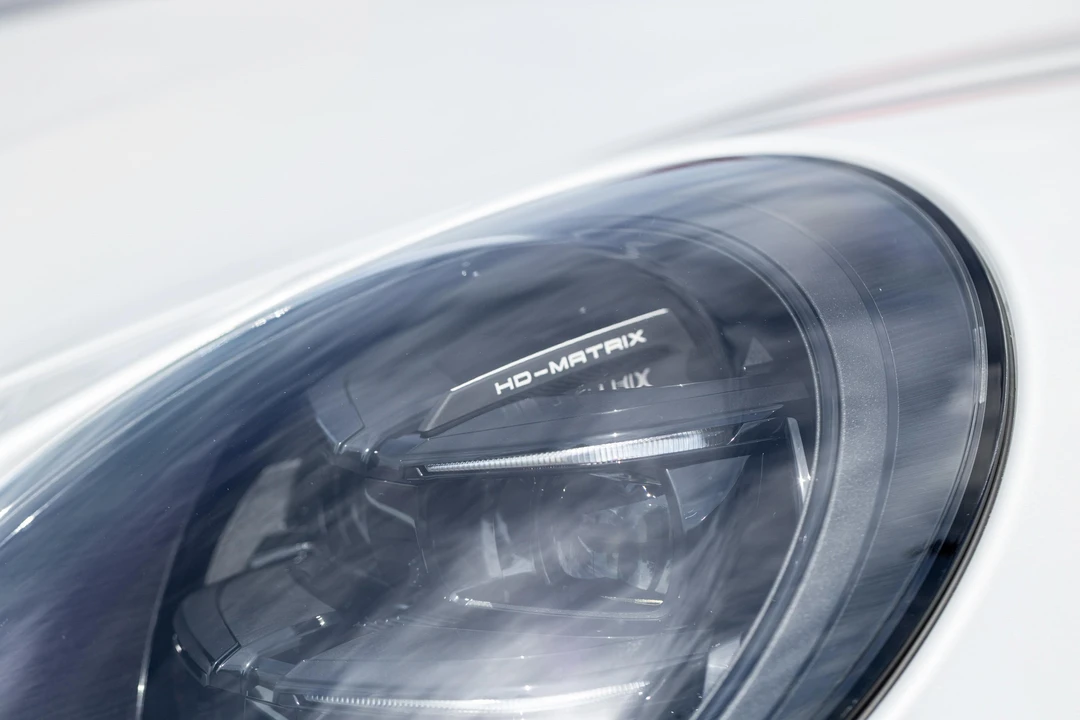 2026 Porsche 992 Carrera GTS - Image 18 of 31