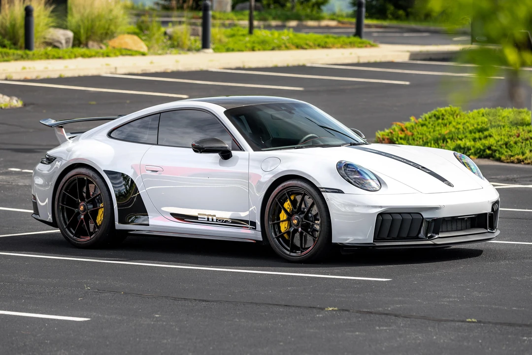 2026 Porsche 992 Carrera GTS - Image 9 of 31
