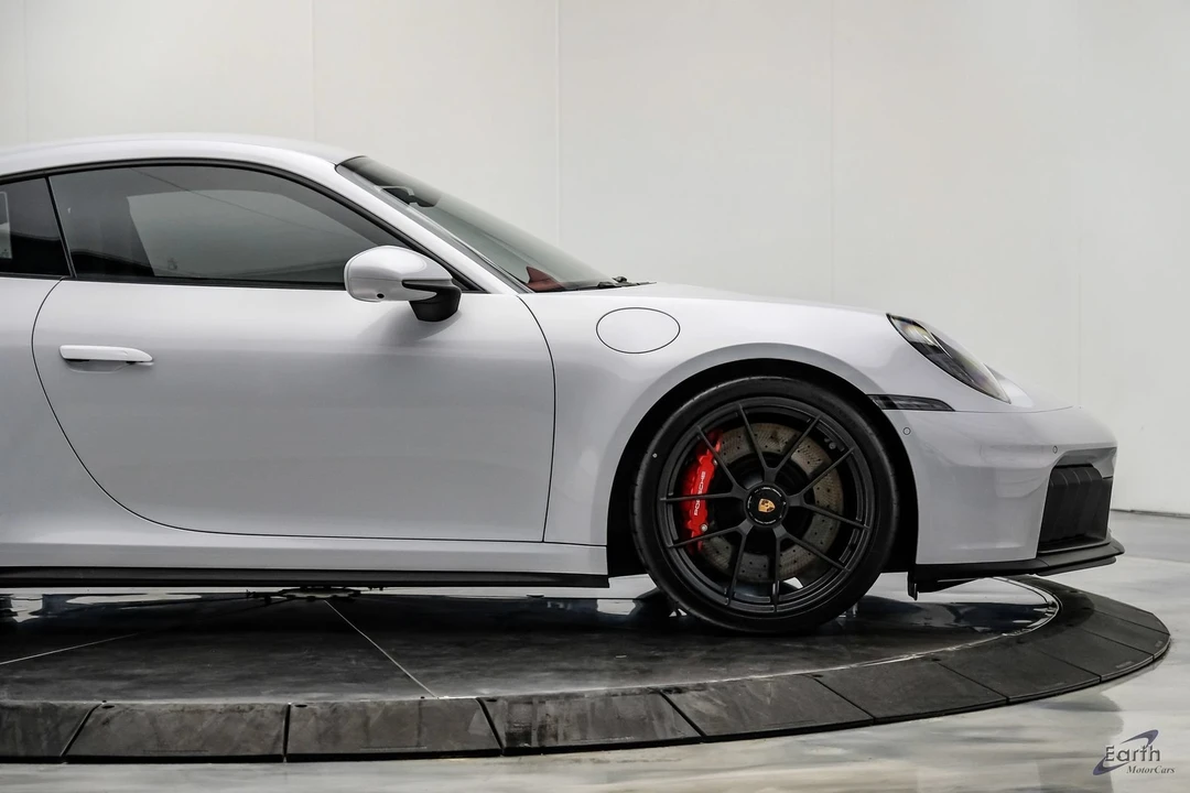 2026 Porsche 992 Carrera GTS - Image 27 of 31