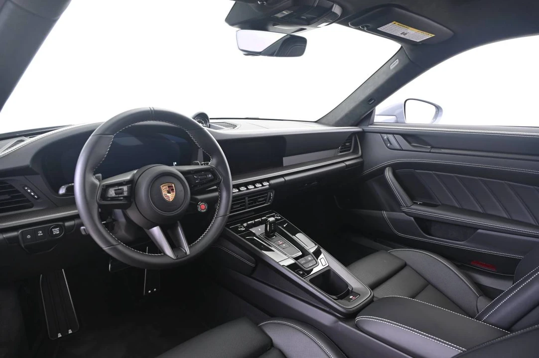 2026 Porsche 992 Carrera GTS - Image 4 of 5
