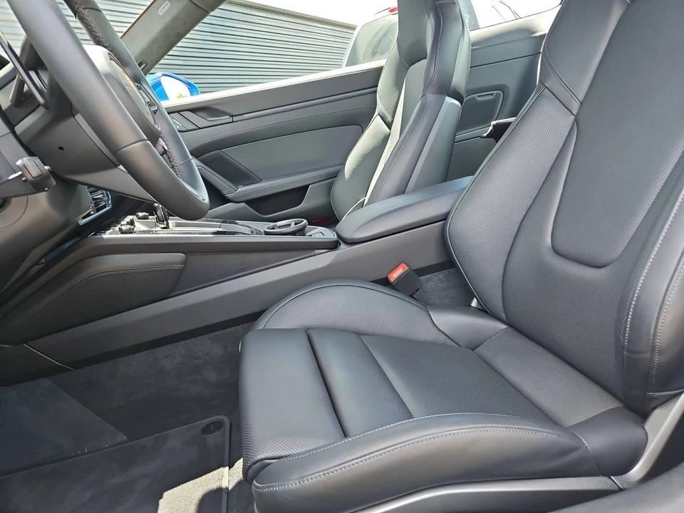 2026 Porsche 992 Carrera GTS - Image 5 of 5