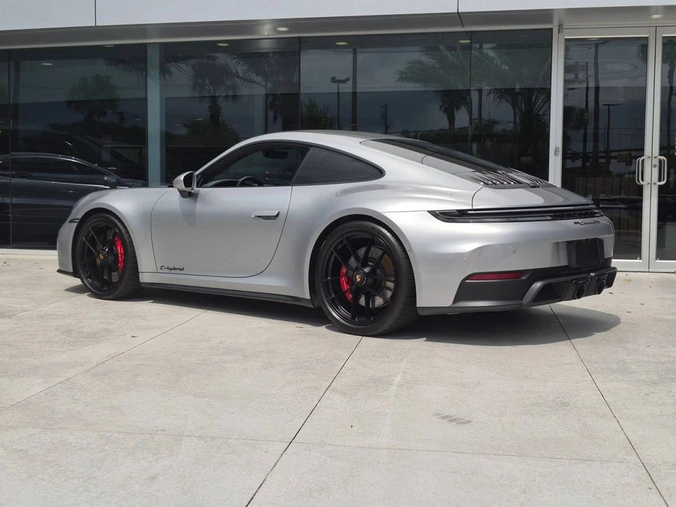 2026 Porsche 992 Carrera GTS - Image 3 of 5