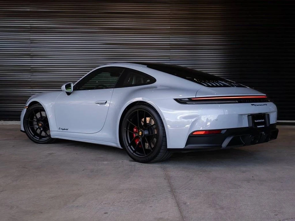 2026 Porsche 992 Carrera GTS - Image 3 of 4