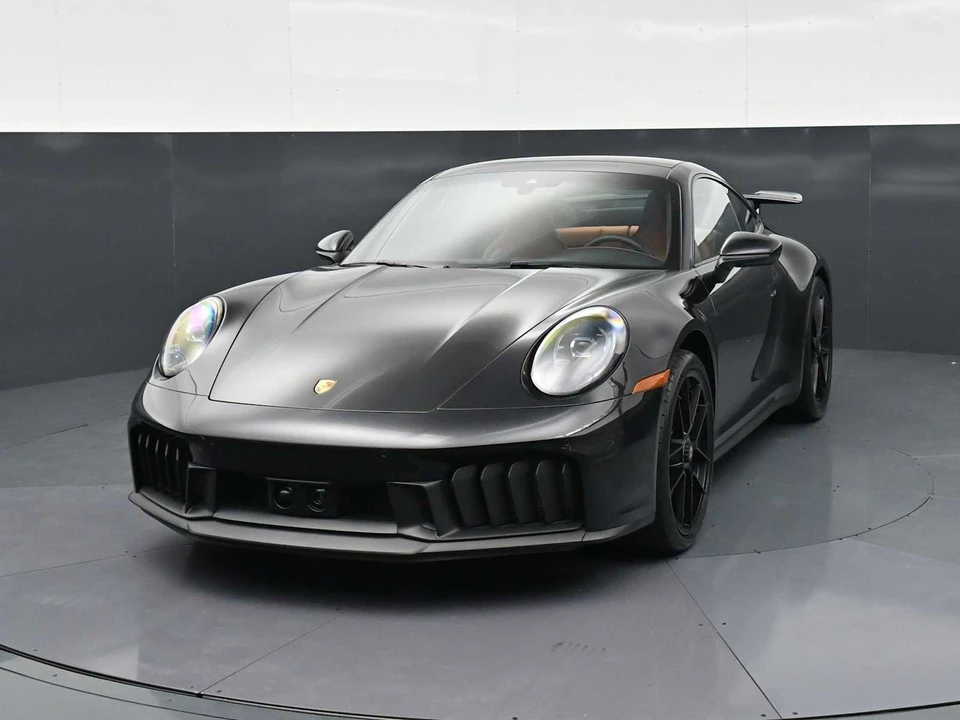 2026 Porsche 992 Carrera GTS - Image 27 of 31