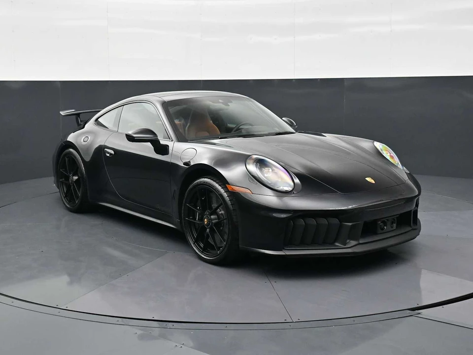 2026 Porsche 992 Carrera GTS - Image 26 of 31